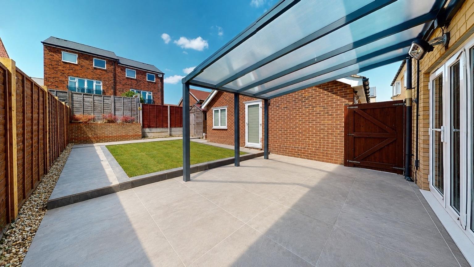 3 bed property in Dexter Drive, Milton Keynes